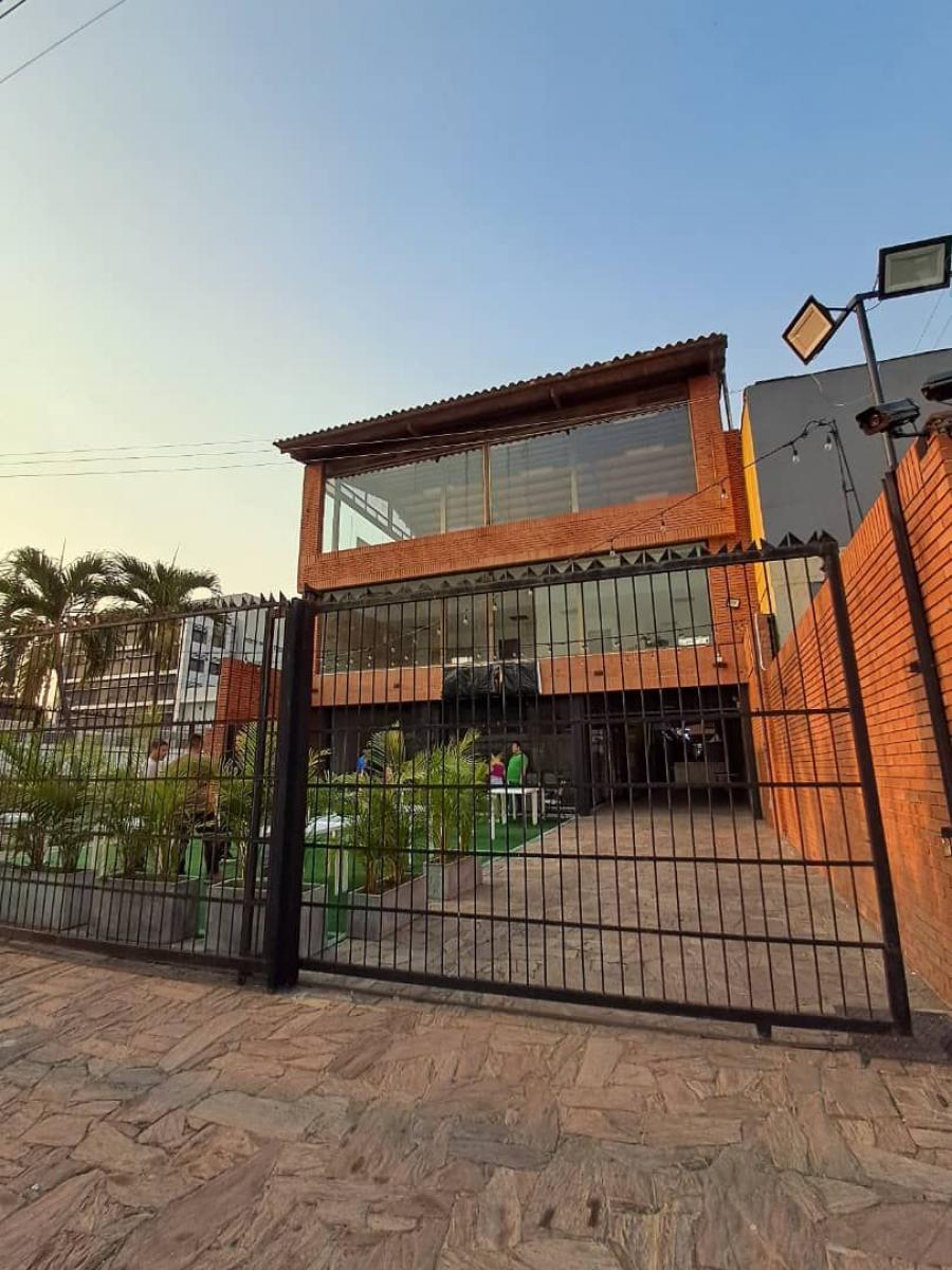 Foto Edificio en Venta en Barquisimeto, Lara - U$D 1.800.000 - EDV224175 - BienesOnLine