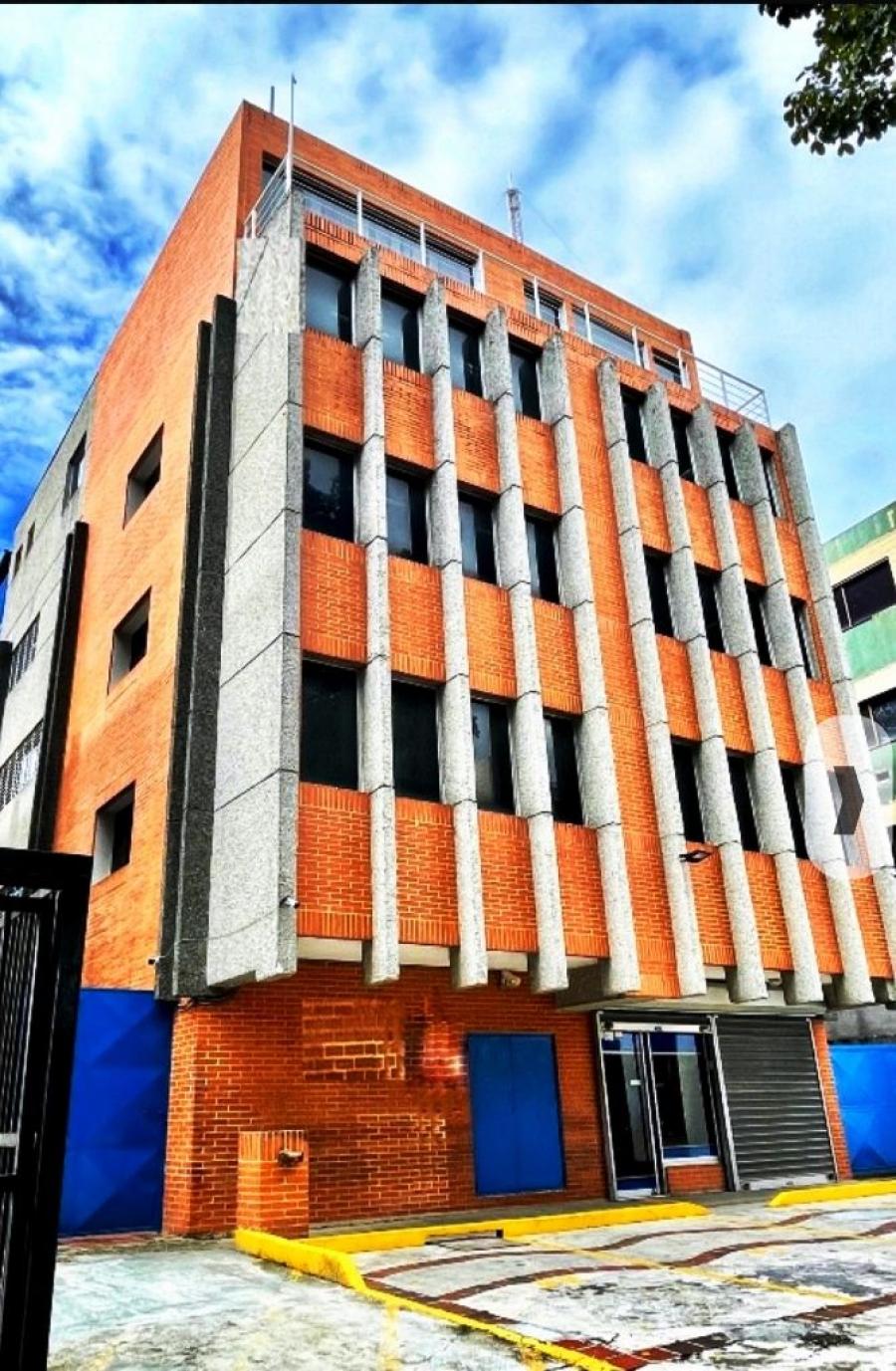 Foto Edificio en Venta en Municipio Sucre, Caracas, Miranda - U$D 1.200.000 - EDV208165 - BienesOnLine