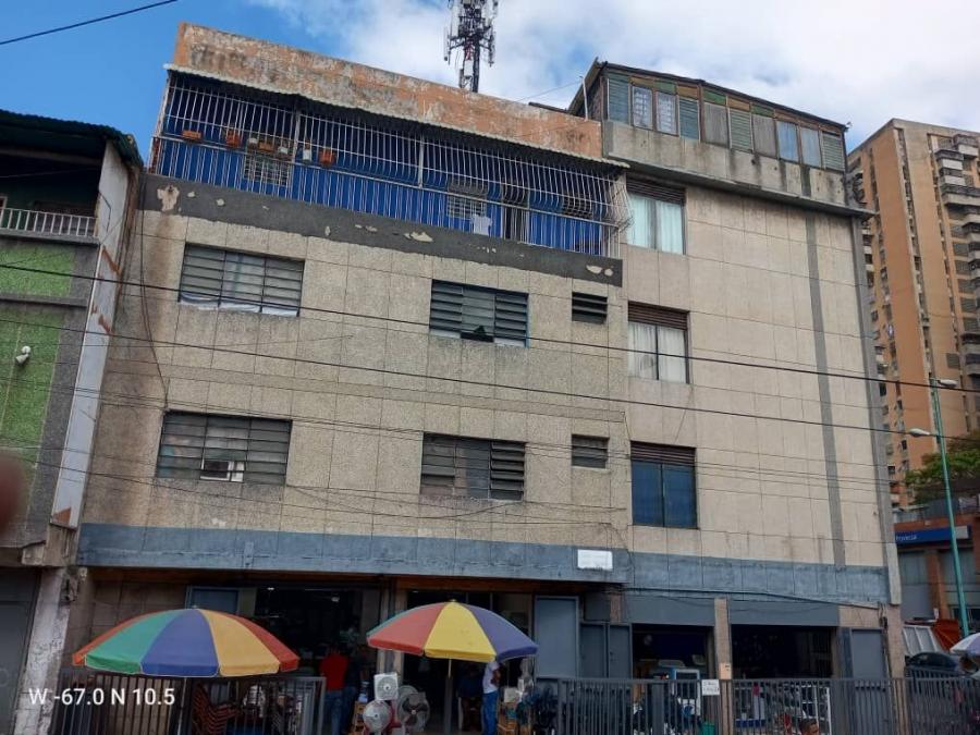 Foto Edificio en Venta en Libertador, Sucre, Distrito Federal - U$D 500.000 - EDV189496 - BienesOnLine