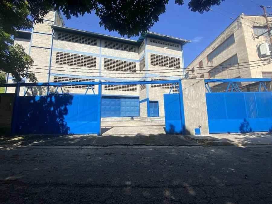 Foto Edificio en Venta en Municipio Sucre, Caracas, Distrito Federal - U$D 450.000 - EDV211608 - BienesOnLine