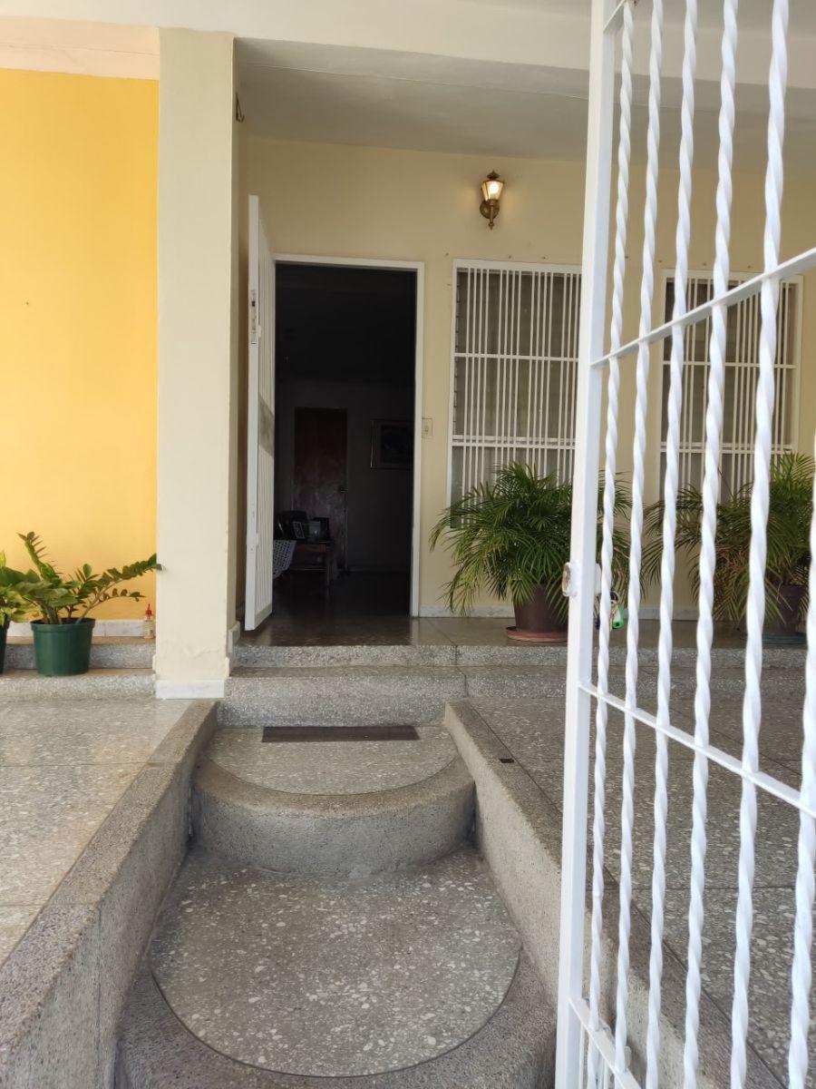 Home in Metric Way