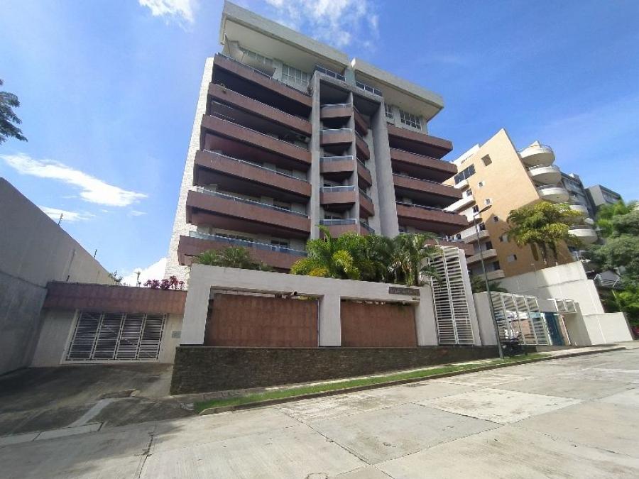 Foto Apartamento en Venta en Altos de Guataparo, Valencia, Carabobo - U$D 1.500.000 - APV205815 - BienesOnLine