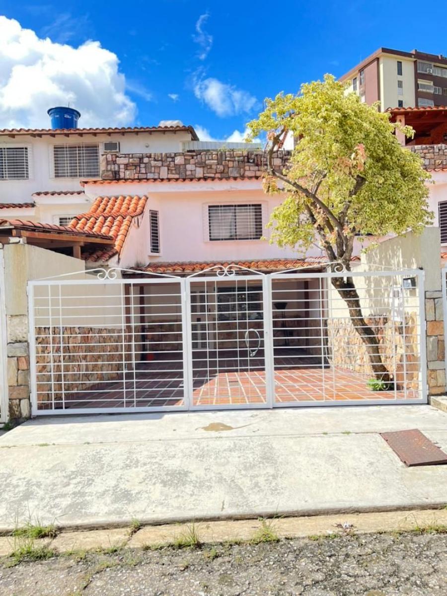 Foto Casa en Venta en URB. EL BOSQUE, Valencia, Carabobo - U$D 75.000 - CAV181703 - BienesOnLine
