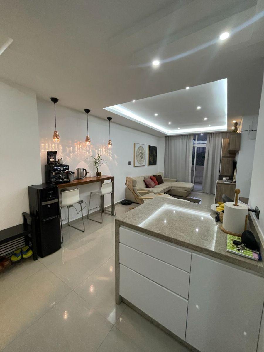 Home in Metric Way
