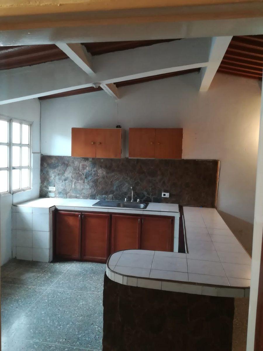 Foto Casa en Alquiler en selecciona una localidad, Barinas - U$D 200 - CAA203233 - BienesOnLine