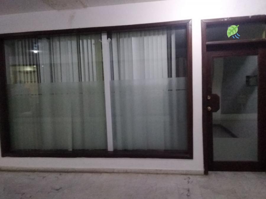 Foto Local en Alquiler en Porlamar, Nueva Esparta - U$D 160 - LOA170834 - BienesOnLine