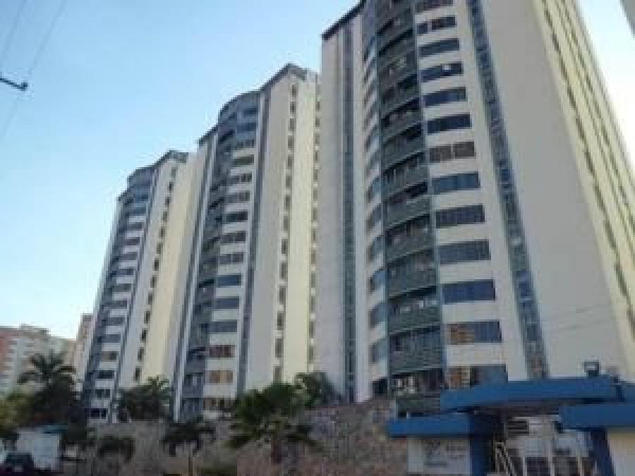 Foto Apartamento en Venta en Naguanagua, Urbanizacion Palma Real, Carabobo - U$D 60.000 - APV138068 - BienesOnLine