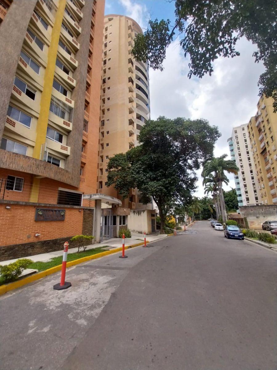 Foto Apartamento en Venta en LAS CHIMENEAS, LAS CHIMENEAS, Carabobo - U$D 70.000 - APV214221 - BienesOnLine