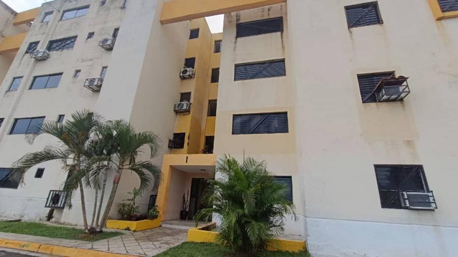 Foto Apartamento en Venta en Paraparal, Los Guayos, Carabobo - U$D 11.800 - APV219237 - BienesOnLine