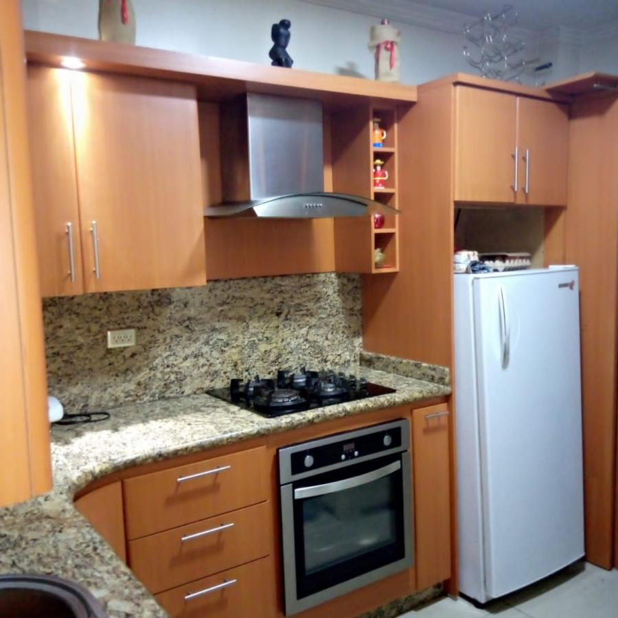 Foto Apartamento en Venta en Paraparal, Los Guayos, Carabobo - U$D 13.650 - APV217465 - BienesOnLine