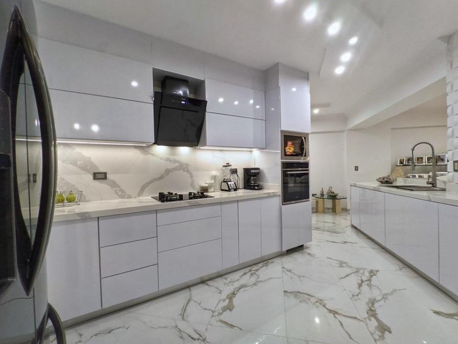 Foto Apartamento en Venta en LAS CHIMENEAS, LAS CHIMENEAS, Carabobo - U$D 95.000 - APV214235 - BienesOnLine