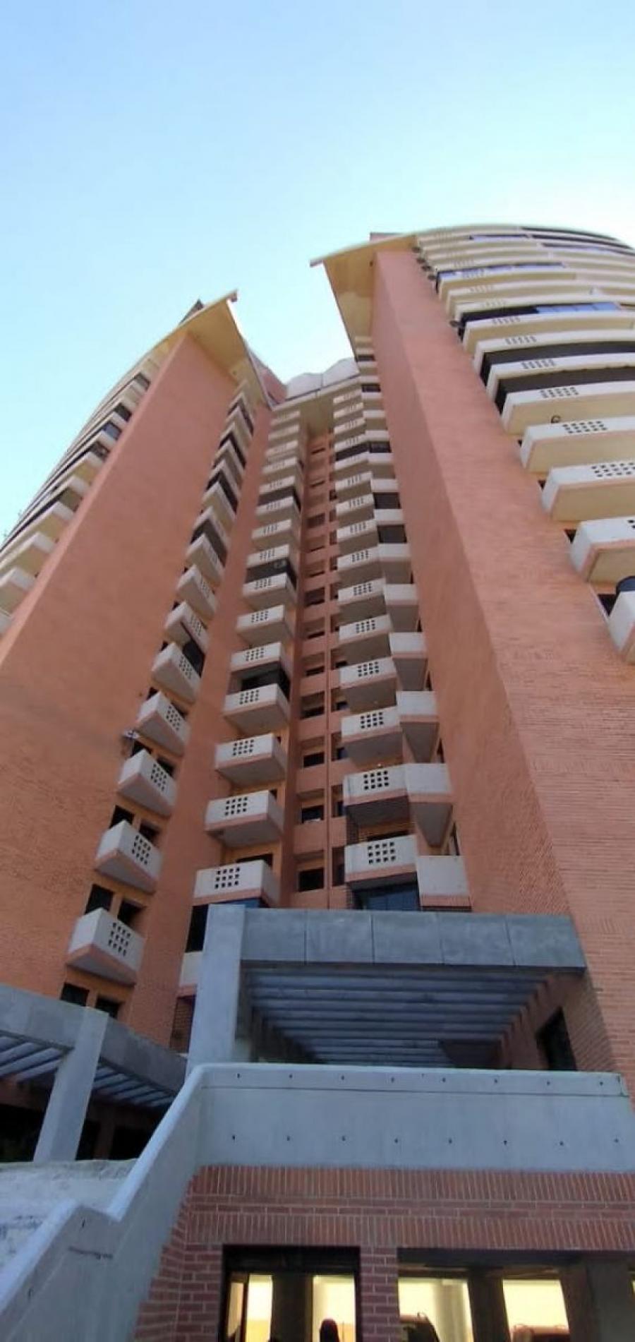 Foto Apartamento en Venta en Valencia, Carabobo - U$D 35.000 - APV190849 - BienesOnLine