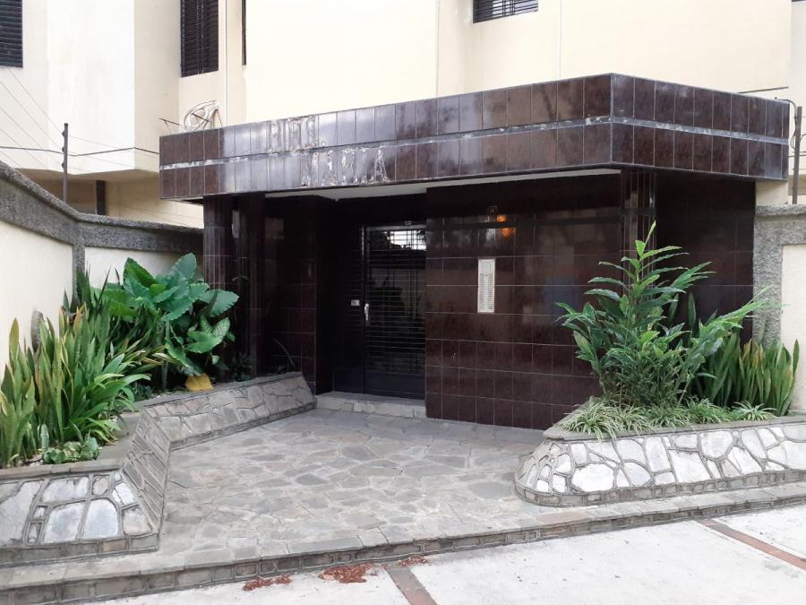 Foto Apartamento en Venta en Valencia, Carabobo - U$D 15.000 - APV134274 - BienesOnLine