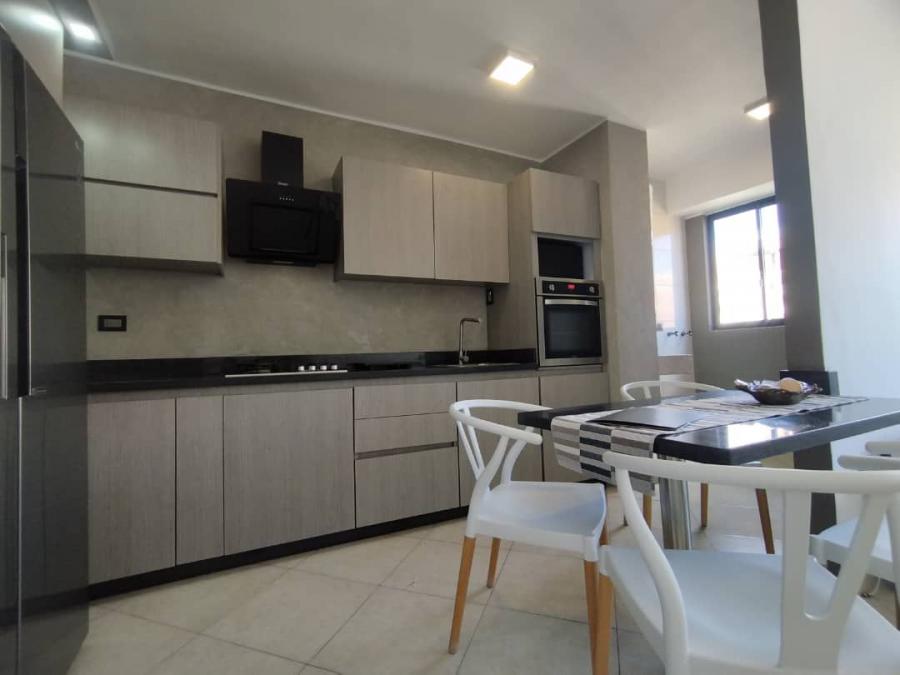 Foto Apartamento en Venta en Valencia, Carabobo - U$D 45.000 - APV190845 - BienesOnLine