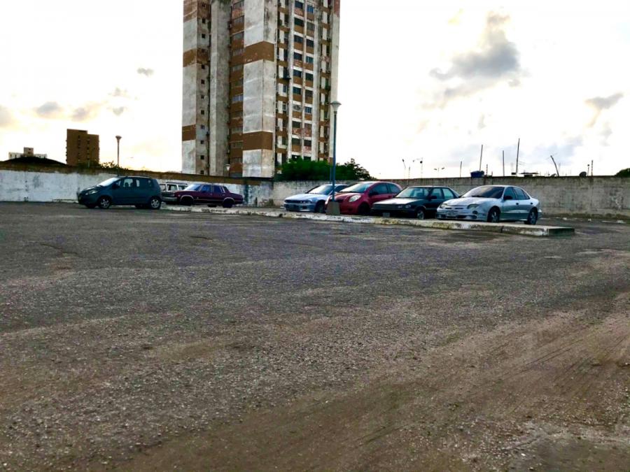 Foto Apartamento en Venta en Maracaibo, Zulia - U$D 6.000 - APV221062 - BienesOnLine