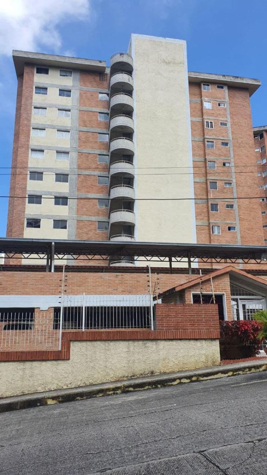 Foto Apartamento en Venta en Parque Caiza, Municipio Sucre, Distrito Federal - U$D 13.000 - APV156377 - BienesOnLine