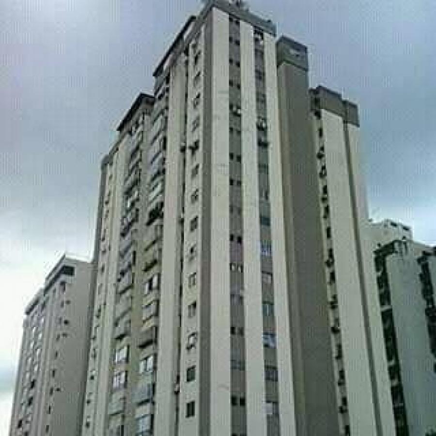 Foto Apartamento en Venta en San Jose, Camoruco, Carabobo - U$D 15.000 - APV131285 - BienesOnLine