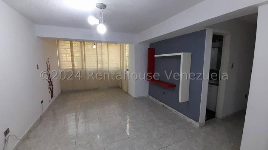 Foto Apartamento en Venta en OPS, San Antonio de Los Altos, Miranda - U$D 30.000 - APV223307 - BienesOnLine