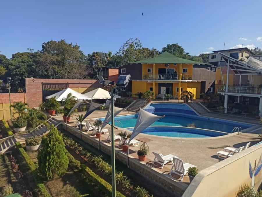 Foto Casa en Venta en Barquisimeto, Lara - U$D 1.000.000 - CAV209142 - BienesOnLine