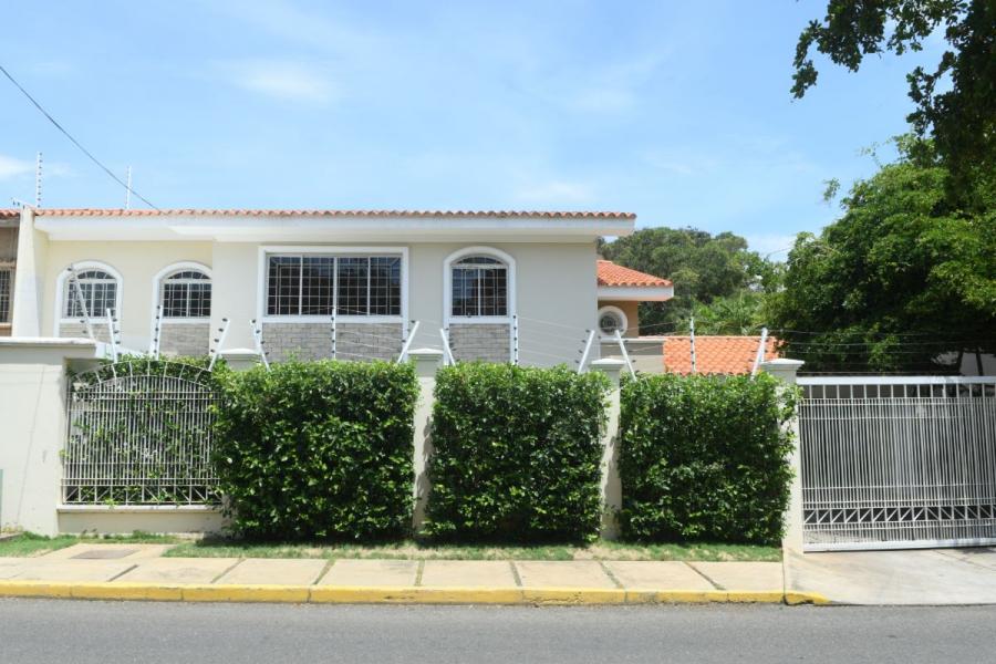 Foto Casa en Venta en Maracaibo, Zulia - BsF 40.500.000.000 - CAV122912 - BienesOnLine