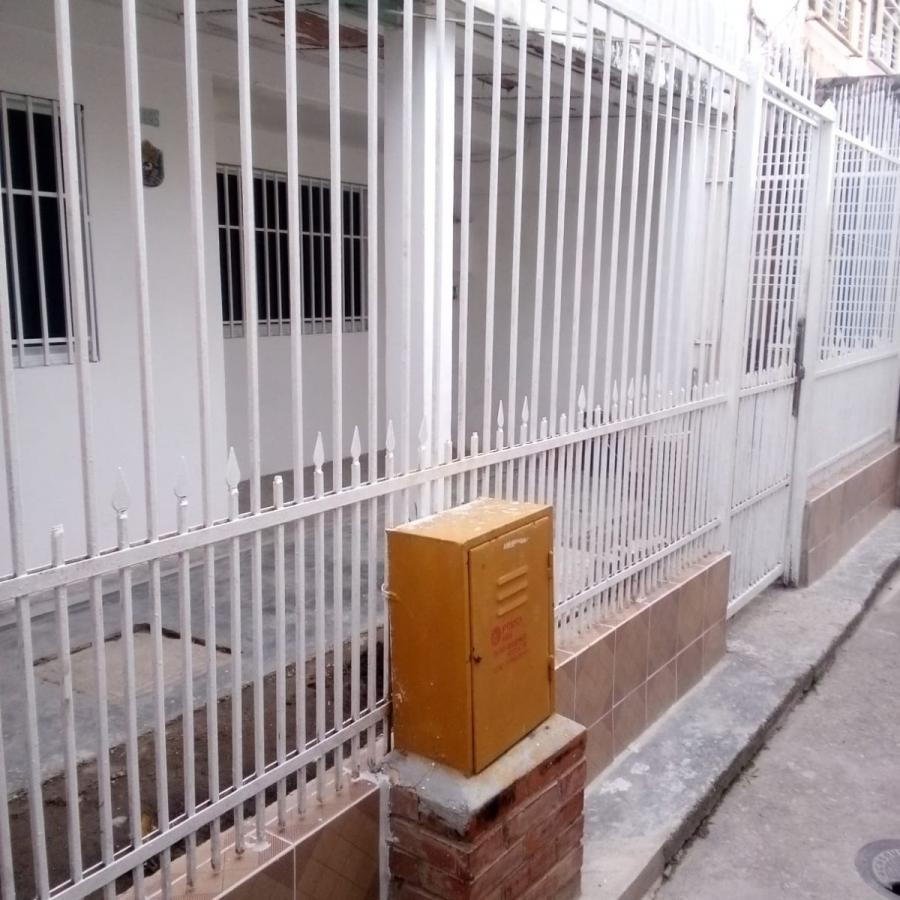 Home in Metric Way