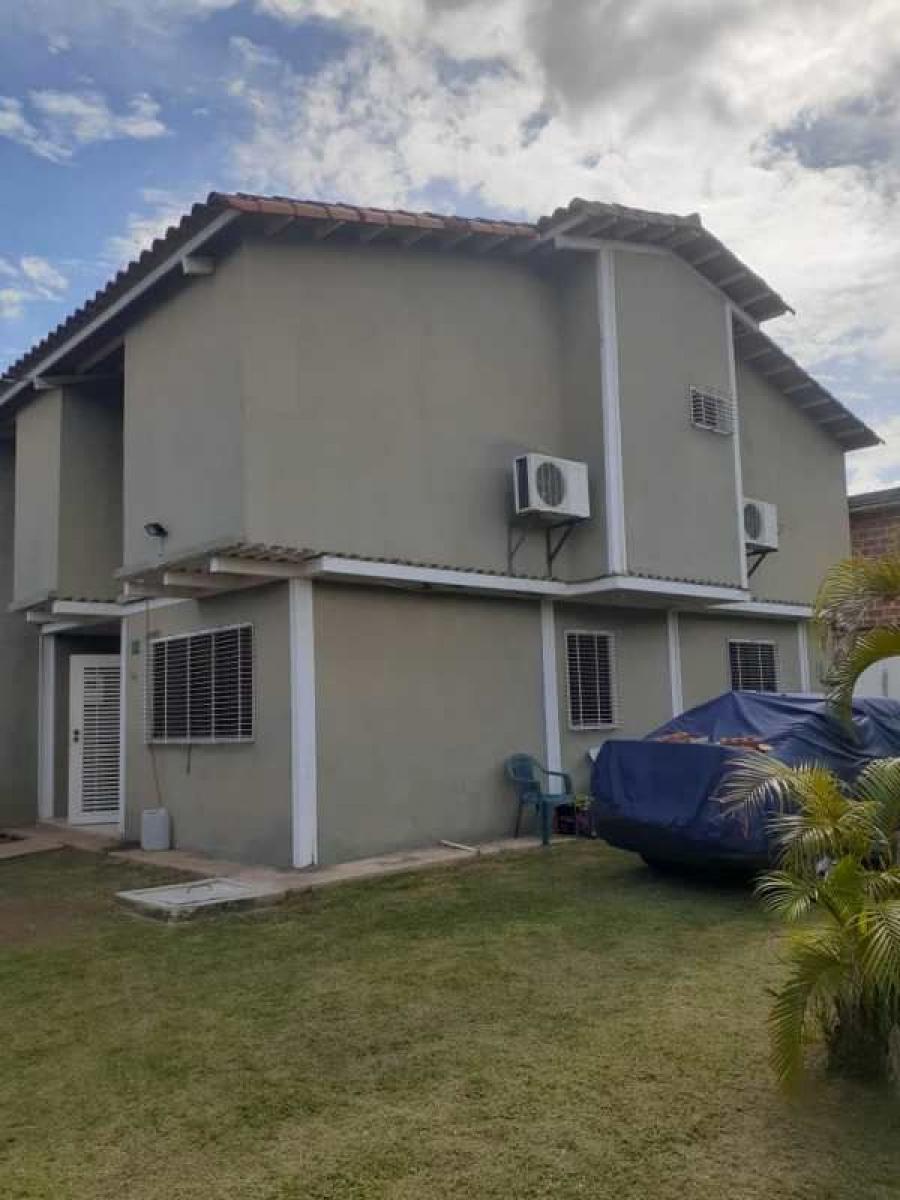 Foto Casa en Venta en Naguanagua, Carabobo - U$D 35.000 - CAV134101 - BienesOnLine