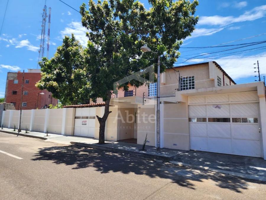 Foto Casa en Venta en Punto Fijo, Falcn - U$D 40.000 - CAV215801 - BienesOnLine