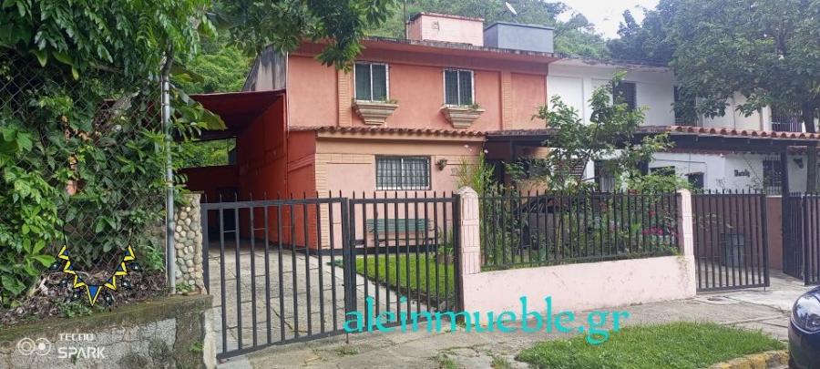 Foto Casa en Venta en Baruta, Baruta, Miranda - U$D 135.000 - CAV209312 - BienesOnLine