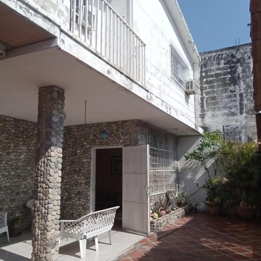 Foto Casa en Venta en Maracay, Aragua - U$D 40.000 - CAV220004 - BienesOnLine