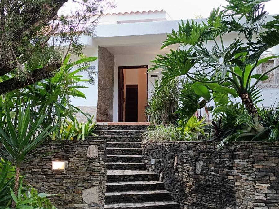 Home in Metric Way