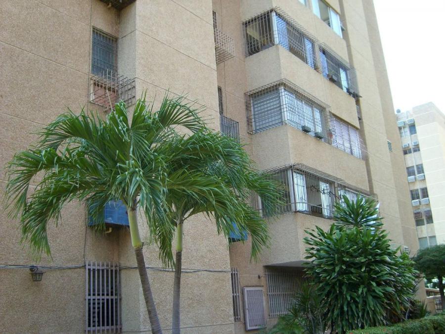 Foto Apartamento en Venta en Av Goajira, Maracaibo, Zulia - BsF 15.900 - APV112122 - BienesOnLine