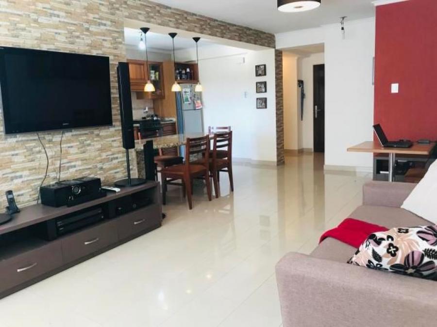Foto Apartamento en Venta en GIRARDOT, Maracay, Aragua - BsF 35.000 - APV113018 - BienesOnLine