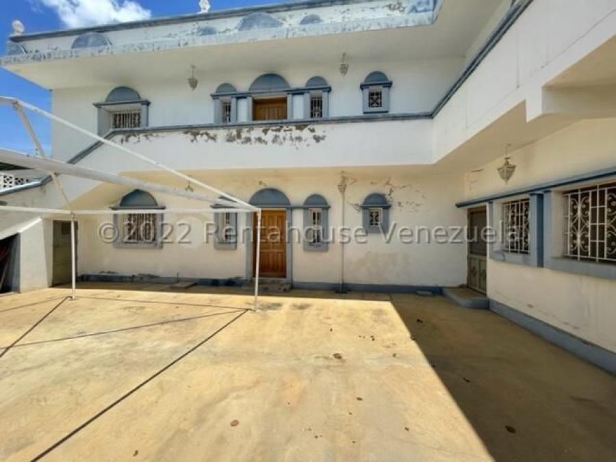 Foto Casa en Venta en CENTRO, Coro, Falcn - U$D 70.001 - CAV179990 - BienesOnLine