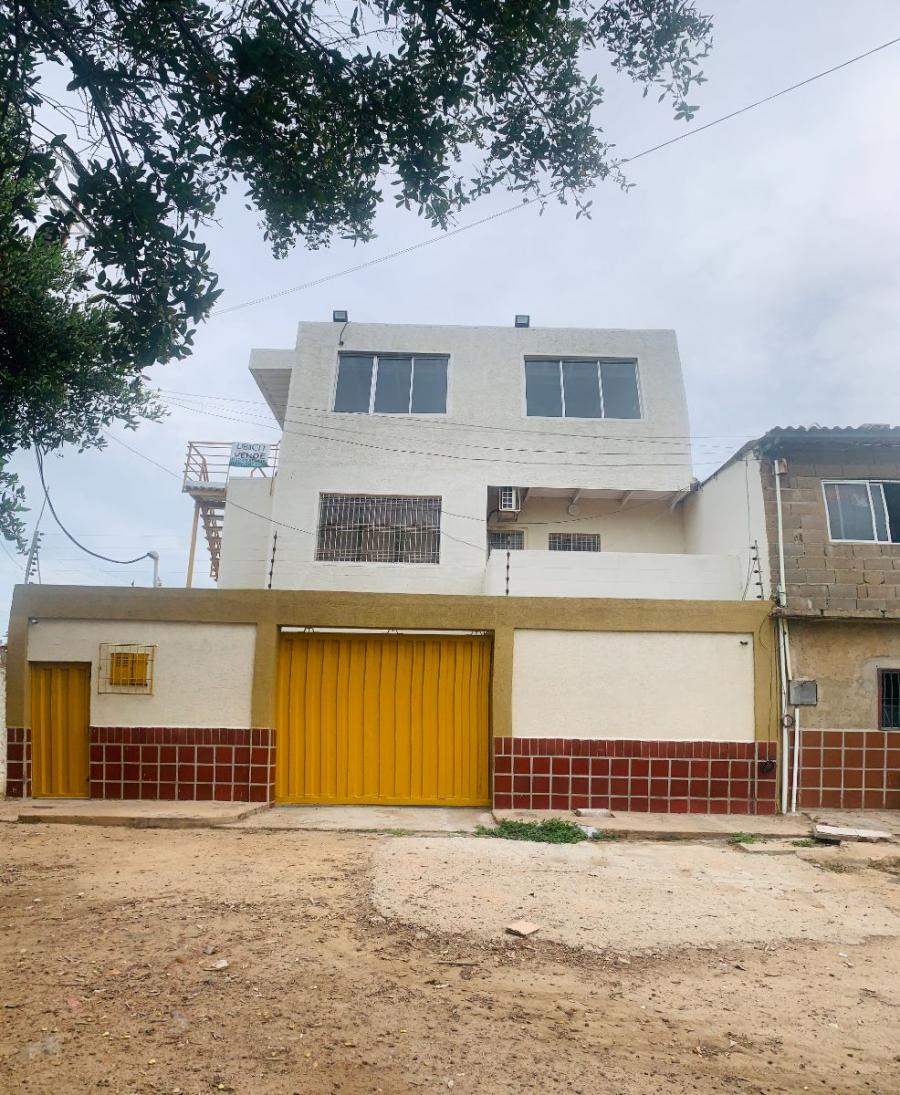 Foto Edificio en Venta en Lechera, Anzotegui - U$D 300.000 - EDV224050 - BienesOnLine