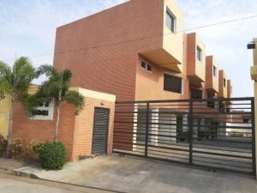 Foto Casa en Venta en Naguanagua, Urbanizacion Manantial, Carabobo - U$D 35.000 - CAV137933 - BienesOnLine