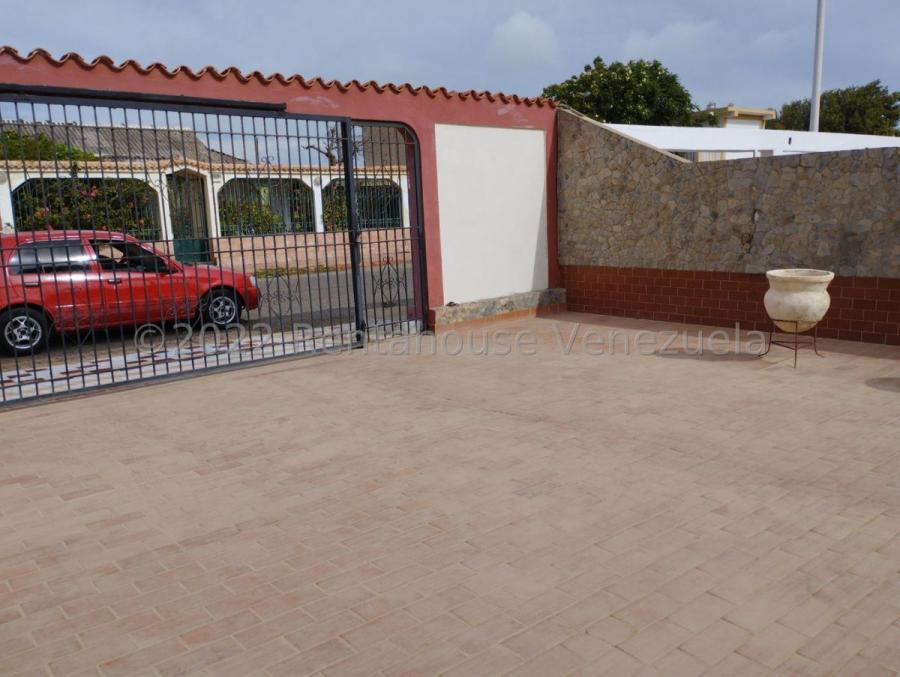 Foto Casa en Venta en punta cardon, Punto Fijo, Falcn - U$D 33.000 - CAV175685 - BienesOnLine