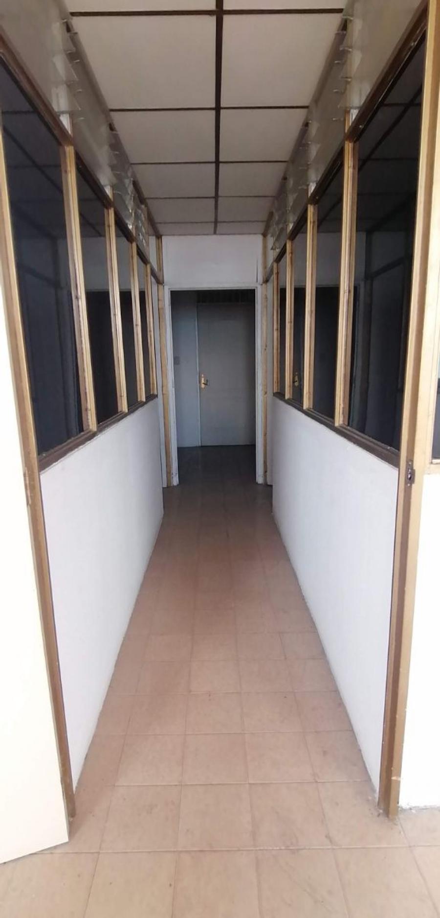 Home in Metric Way