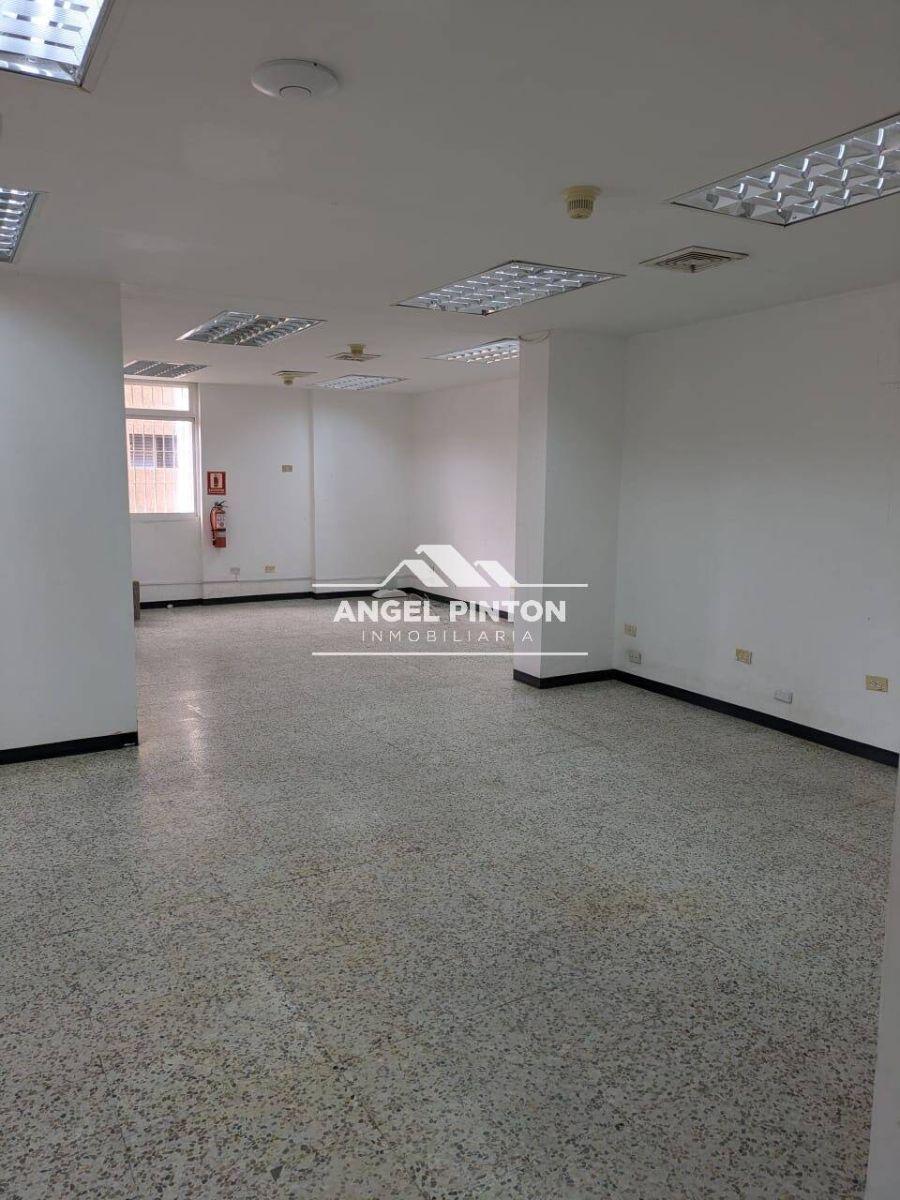 Foto Oficina en Venta en AVENIDA 5 DE JULIO, Maracaibo, Zulia - 164 hectareas - U$D 45.000 - OFV265483 - BienesOnLine