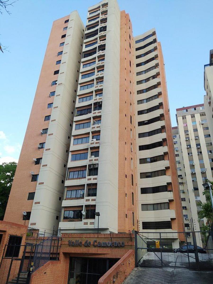 Foto Apartamento en Venta en SAN JOSE, VALLES DE CAMORUCO, Carabobo - U$D 55.000 - APV200208 - BienesOnLine