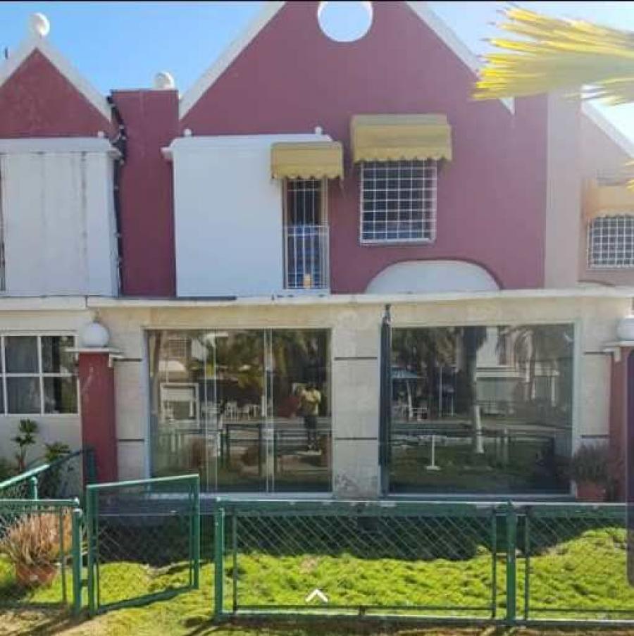 Foto Casa en Venta en LECHERIA, Diego Bautista Urbaneja, Anzotegui - U$D 140.000 - CAV207809 - BienesOnLine