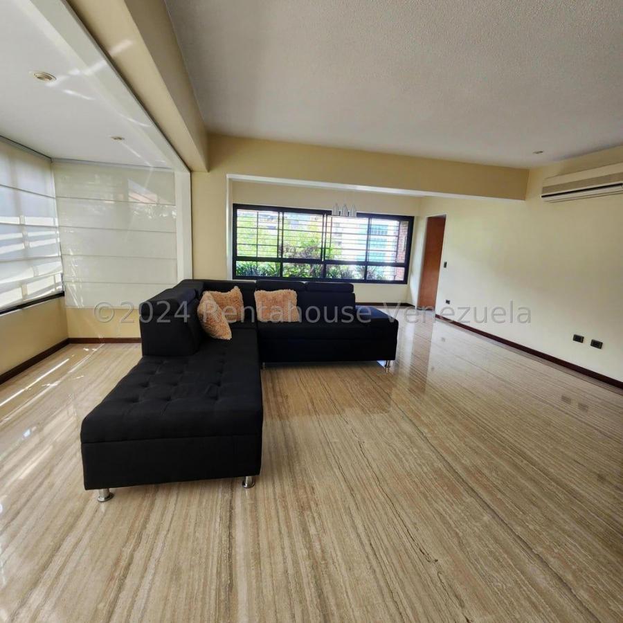 Foto Apartamento en Alquiler en Campo Alegre, Caracas, Distrito Federal - U$D 2.200 - APA221329 - BienesOnLine