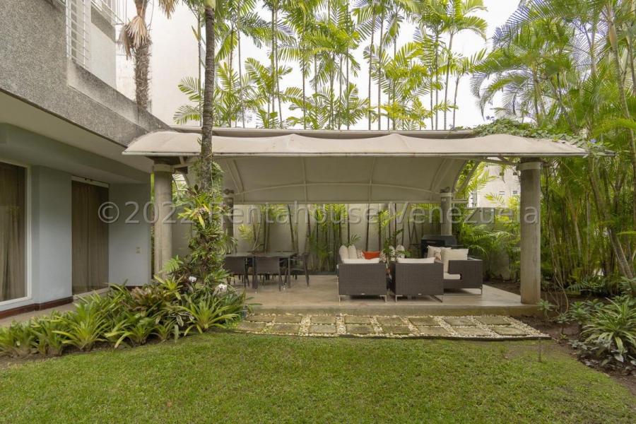 Foto Apartamento en Venta en Las Mercedes, Caracas, Distrito Federal - U$D 700.000 - APV197346 - BienesOnLine