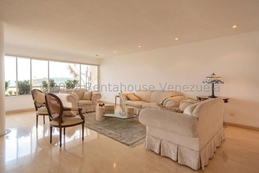 Foto Apartamento en Venta en Colinas de Valle Arriba, Caracas, Distrito Federal - U$D 380.000 - APV221418 - BienesOnLine
