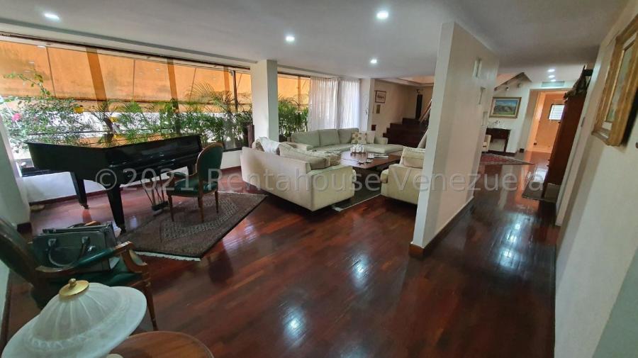 Foto Apartamento en Venta en Los Naranjos de Las Mercedes, Caracas, Distrito Federal - U$D 420.000 - APV221128 - BienesOnLine