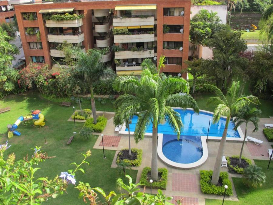 Foto Apartamento en Venta en Santa Fe Norte, Caracas, Distrito Federal - U$D 270.000 - APV223502 - BienesOnLine