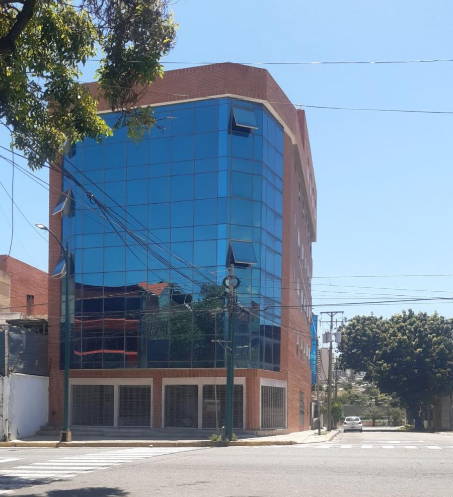 Foto Edificio en Venta en Catia La Mar, Catia La Mar, Vargas - U$D 3.000.000 - EDV180963 - BienesOnLine