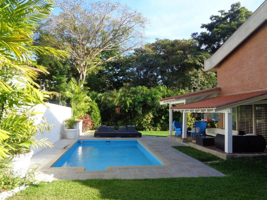 Foto Casa en Venta en Macaracuay, Caracas, Distrito Federal - U$D 675.000 - CAV154173 - BienesOnLine