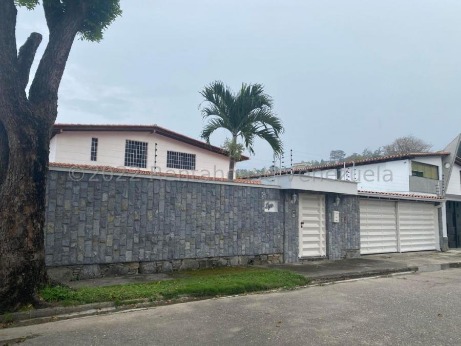 Foto Casa en Venta en Prados del Este, Caracas, Distrito Federal - U$D 450.000 - CAV224101 - BienesOnLine