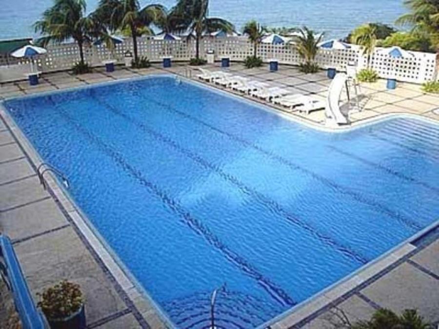 Foto Apartamento en Alquiler en Playa Grande, Catia La Mar, Vargas - U$D 325 - APA129869 - BienesOnLine