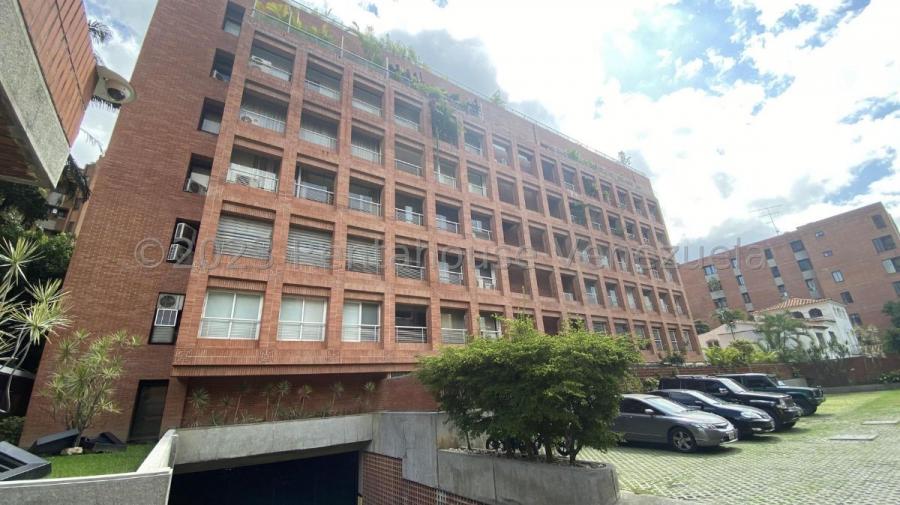 Foto Apartamento en Alquiler en Chacao Sur, Campo Alegre, Distrito Federal - U$D 1.900 - APA214154 - BienesOnLine